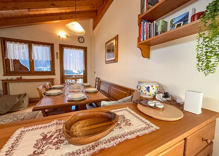 Casa Flora -lakefront And Tre Cime View Apartment Auronzo di Cadore